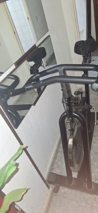 Bicicleta estática ejercicio marca reebok