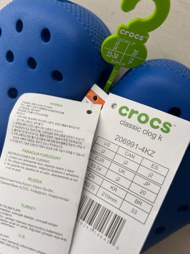 Crocs azules - talla 33-34 EU