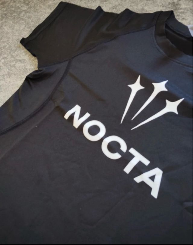 Camiseta Nocta M negra - manga corta