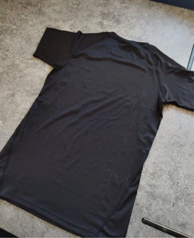 Camiseta Nocta M negra - manga corta