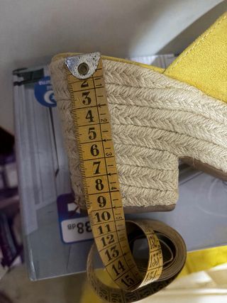 Cuñas amarillas H&D Moda Española