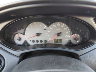 Ford Focus 2000
