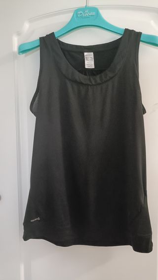 Camiseta negra básica