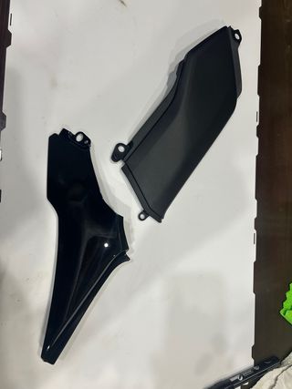 Carenado Izquierdo Kawasaki Z900