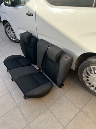 Asientos traseros Ford Focus