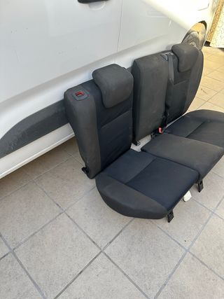 Asientos traseros Ford Focus