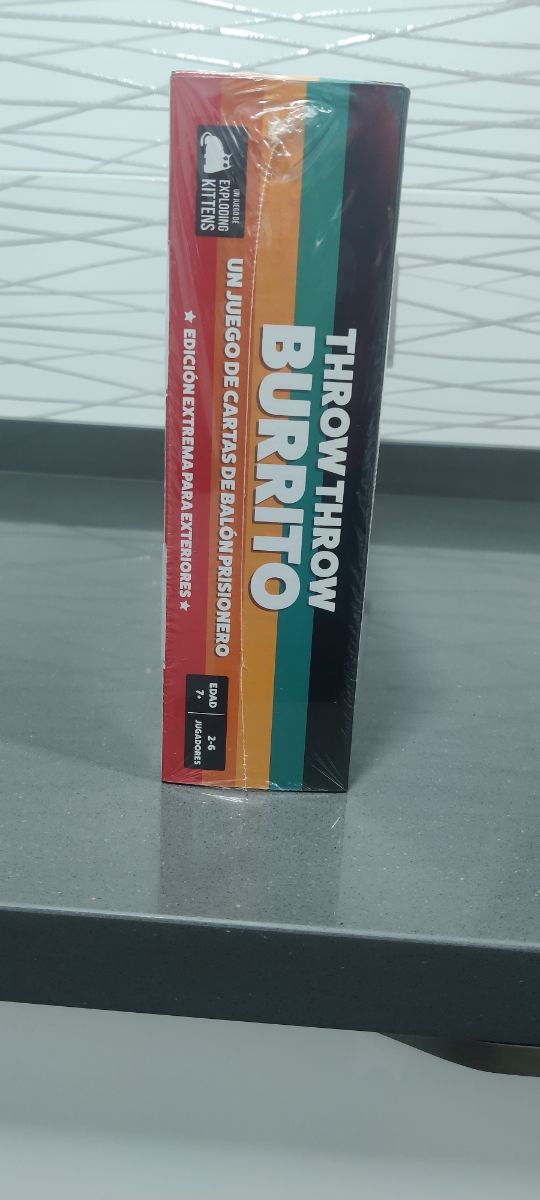 Juego de mesa Throw Throw Burrito Extrema