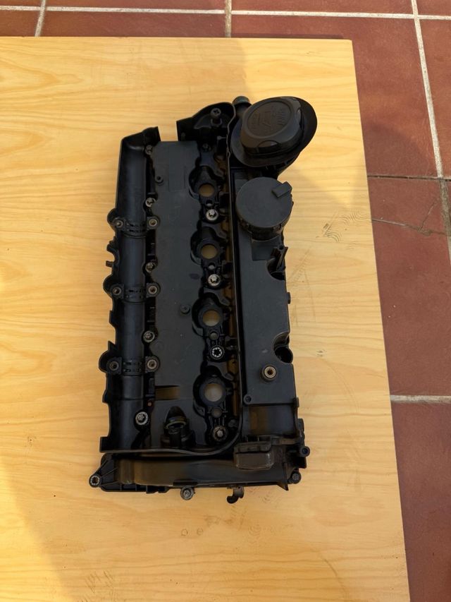 Tapa de balancines BMW Serie 1 E82