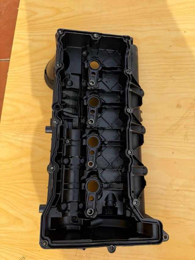 Tapa de balancines BMW Serie 1 E82