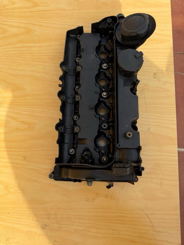 Tapa de balancines BMW Serie 1 E82