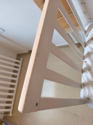 Culla per neonato in legno bianco