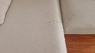 Sofá chaise longue beige 4 plazas