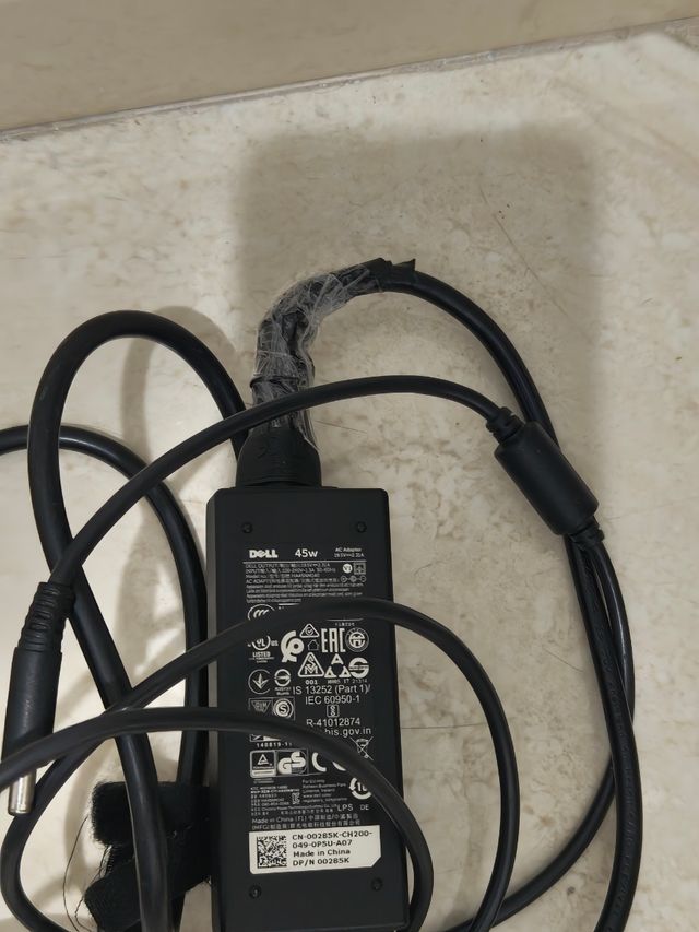 Portátil Dell Vostro 3491 negro