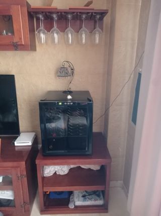Vinoteca 12 botellas+mueble+copas