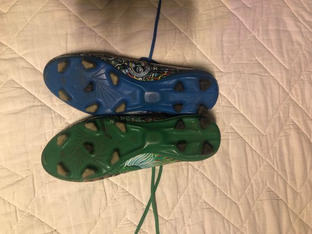 Botas fútbol dragón | 2 uds