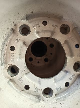 Llantas BMW 15" blancas steelies