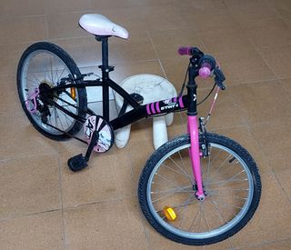 Bicicleta B'Twin 20" 6v