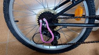 Bicicleta B'Twin 20" 6v