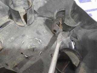 Opel 93866156 tapacubos vivaro caja abierta 104864