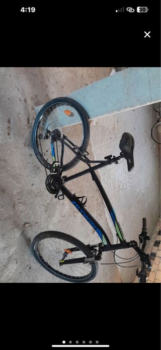 Bicicleta montaña negra