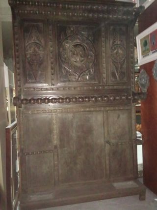 Mueble recibidor antiguo de madera