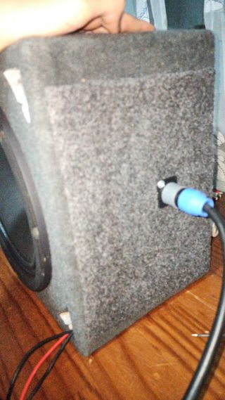 Cajón 2 medios 10" 250RMS c/u