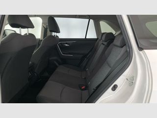 Toyota Rav4 2.5l 220H Advance