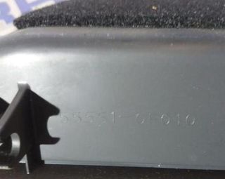 Toyota 94292 555510f010 guantera corolla verso r1