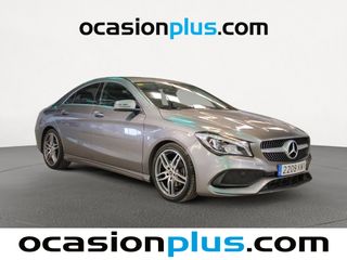 Mercedes-Benz CLA 180 90 kW (122 CV)