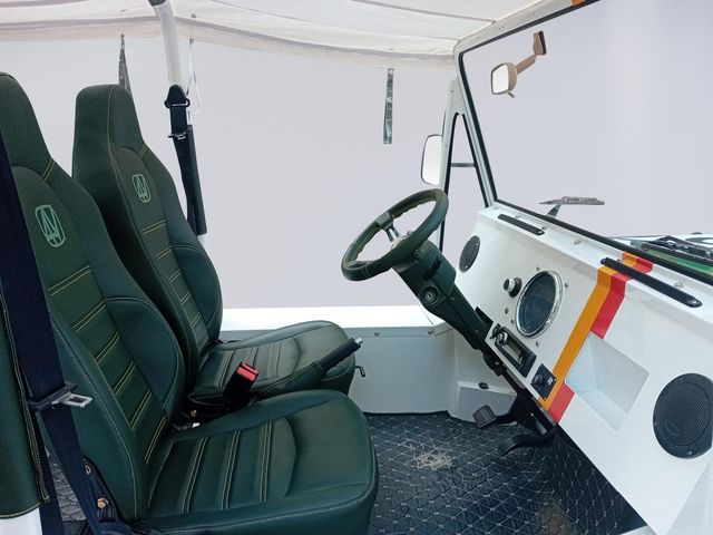 MINI MINI MOKE E-MOKE