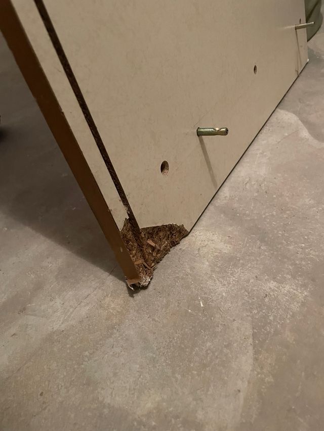 Armadio 6 ante beige in legno