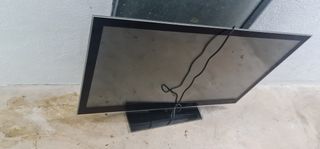 TV LG 42" negra