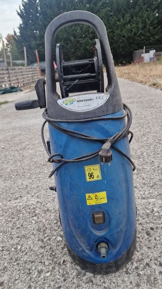 Hidrolavadora con manguera doble