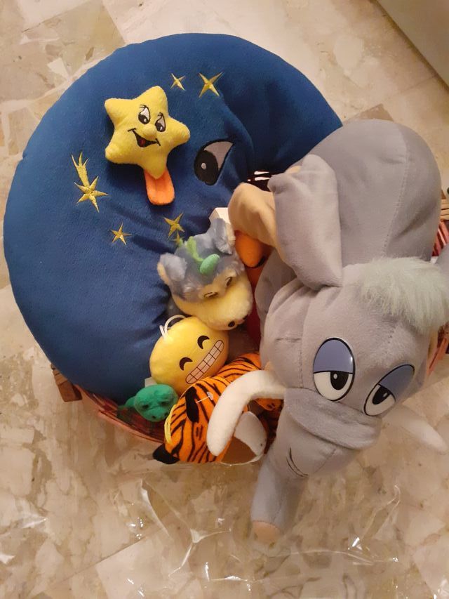 Set peluche luna e animali. Affarissimo.