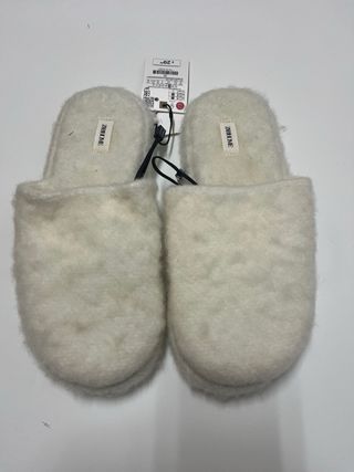 Zapatillas Zara Home Blancas - Talla 37