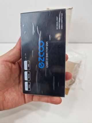 KVM Switch - Conmutador KVM nuevo SKU:230814