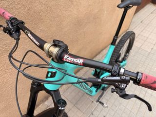 Bicicleta Enduro Propain Tyee CF