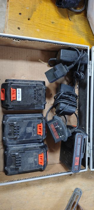 3 Baterías Black+Decker 18V