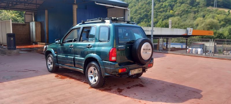 Suzuki Grand Vitara 2004 - foto 1