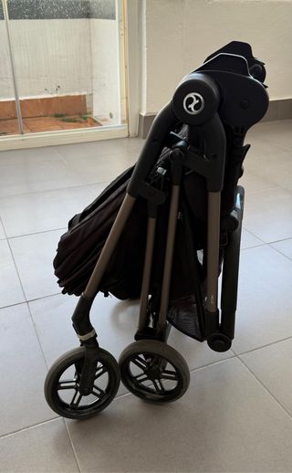 Vendo capazo y silla de paseo CYBEX MELIO