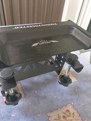 2 Soportes
 Thrustmaster - Como nuevo