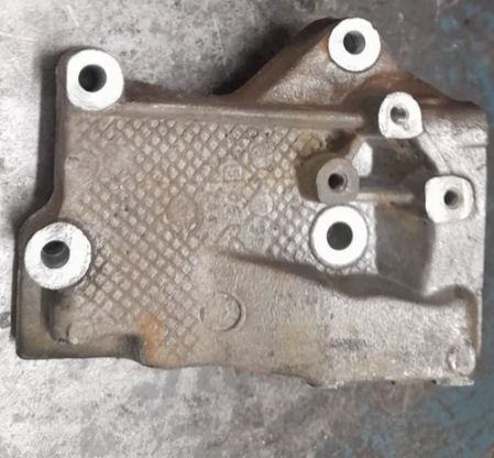 Soporte taco motor Saxo 16v/106 GTI