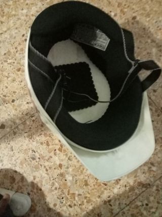 Casco Rieju blanco