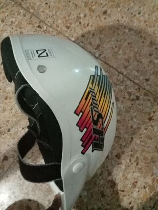 Casco Rieju blanco