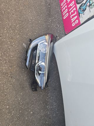 Capo  Megane IV
Aleta 
Faros 
653694467 