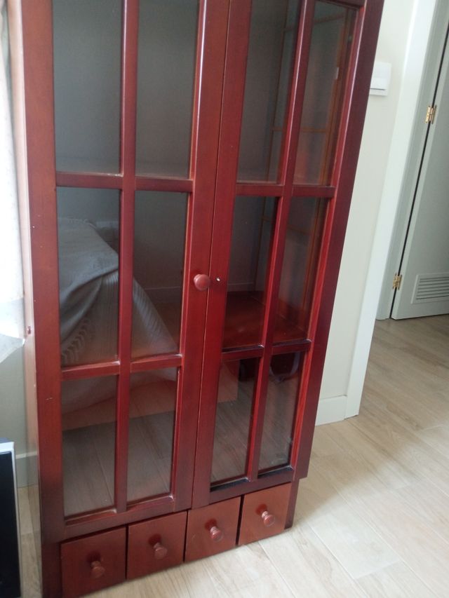 Vitrina madera - 2 puertas