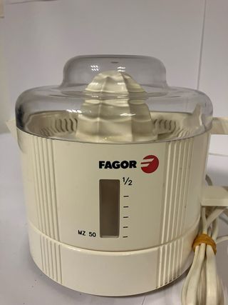 Exprimidor eléctrico Fagor MZ-50