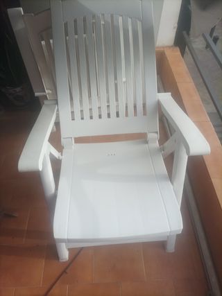 Silla de terraza plegable blanca