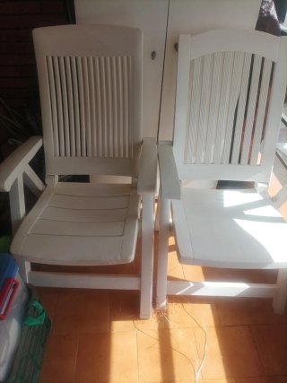 Silla de terraza plegable blanca