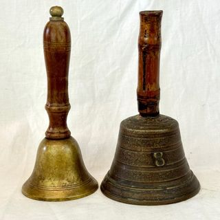 2 ANTICHE CAMPANE IN BRONZO DELLA CHIESA, CAPPELLA MESSA